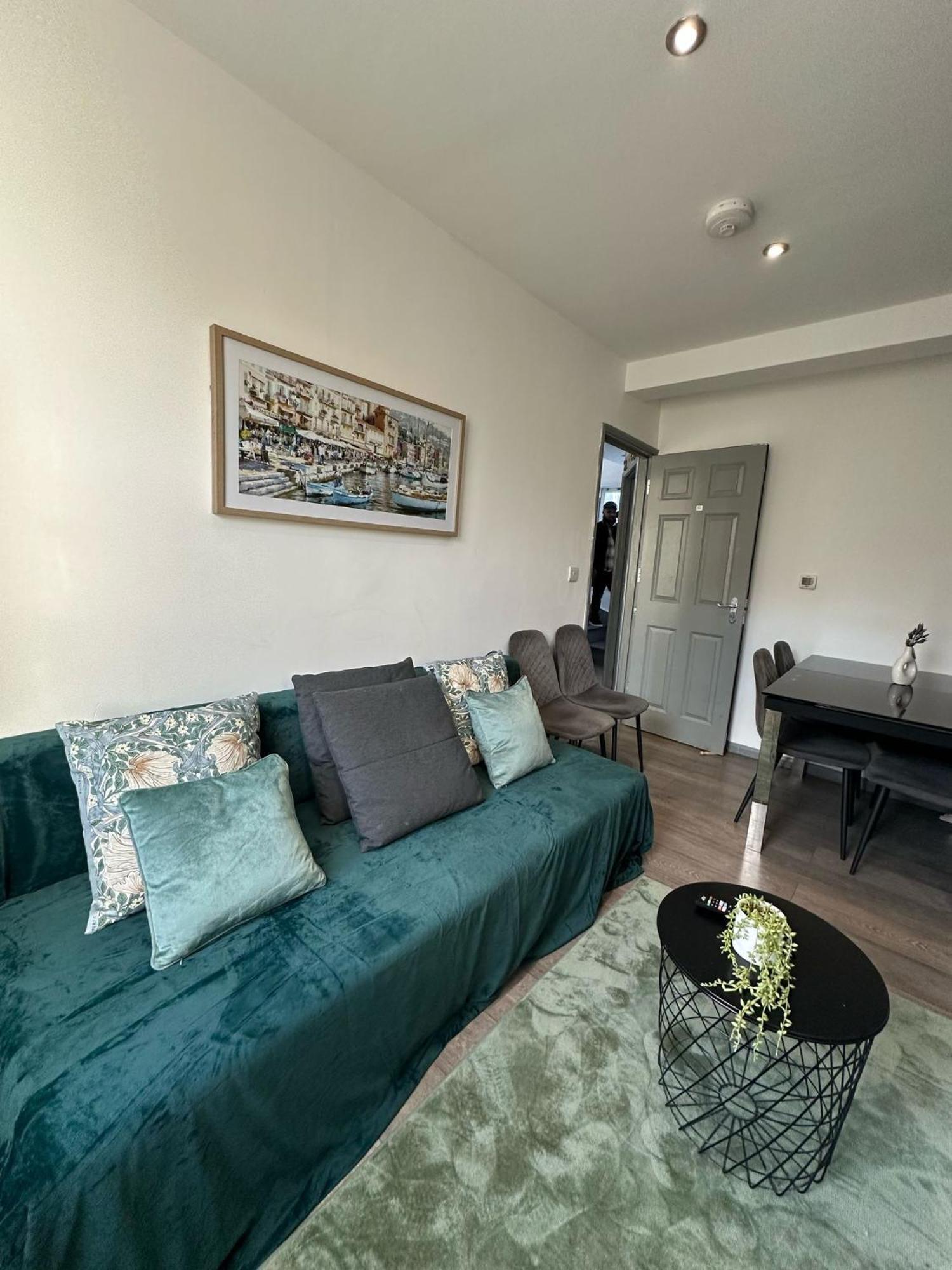 "Euston Comfort" 3 Bedroom Flat In Kings Cross, St Pancras!!!!118B London Bagian luar foto