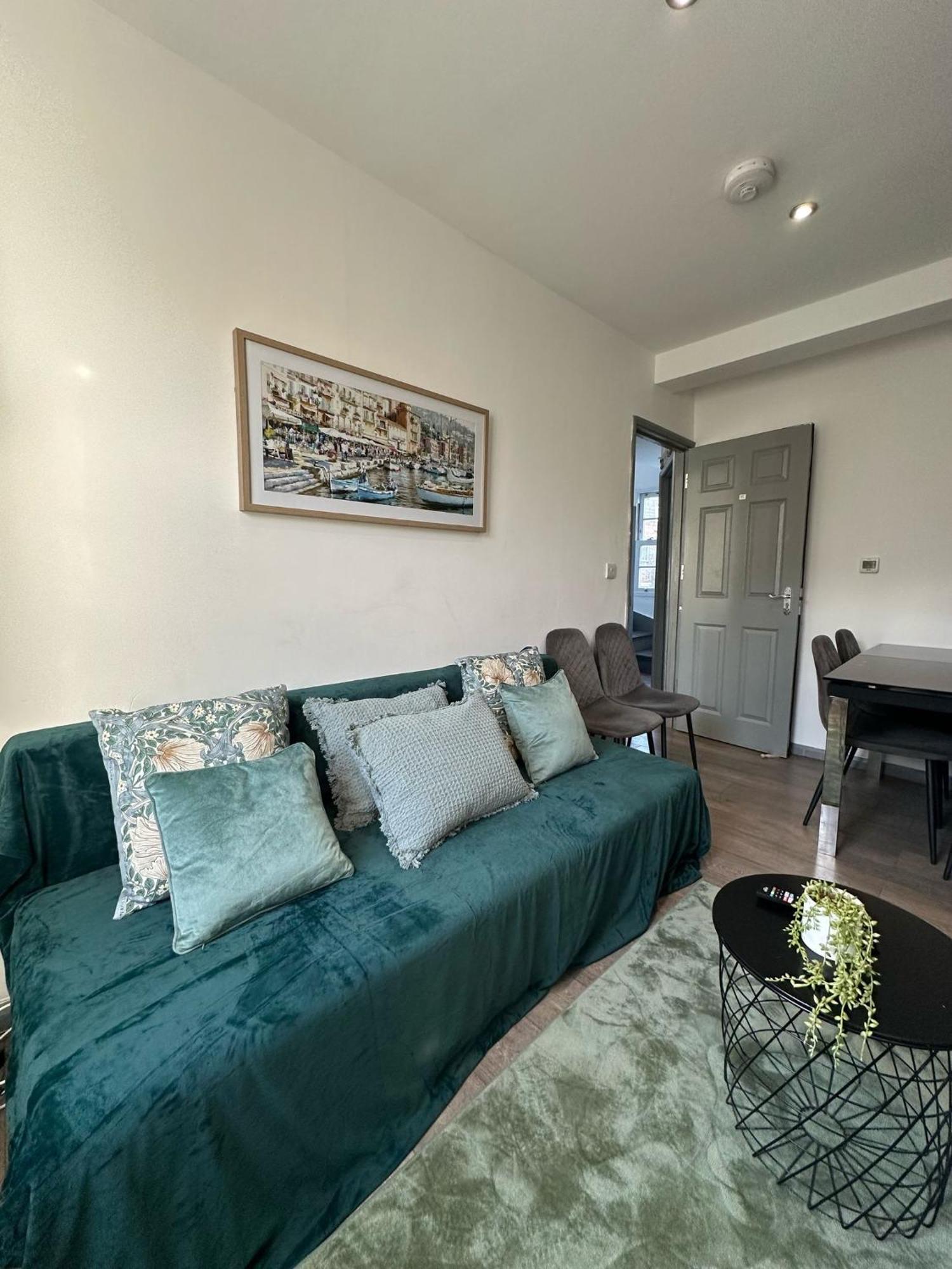 "Euston Comfort" 3 Bedroom Flat In Kings Cross, St Pancras!!!!118B London Bagian luar foto