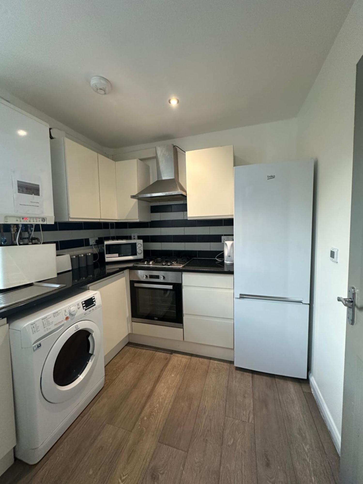 "Euston Comfort" 3 Bedroom Flat In Kings Cross, St Pancras!!!!118B London Bagian luar foto
